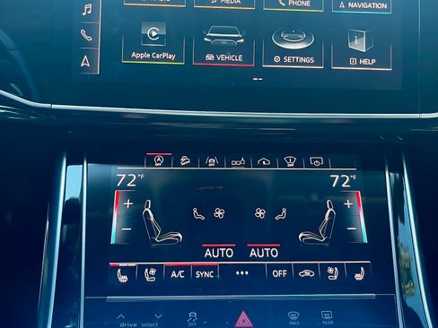Used 2019 Audi Q8 Prestige AWD/4WD image 22