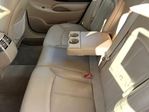 Used 2011 Buick LaCrosse CXL AWD/4WD image 16
