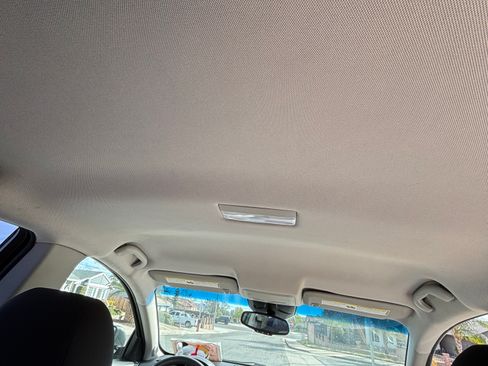 Used 2013 Chevrolet Cruze LS image 10