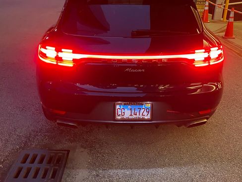 Used 2020 Porsche Macan image 2