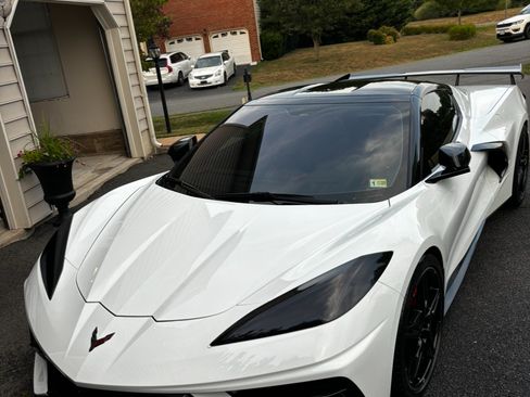 Used 2020 Chevrolet Corvette Stingray Preferred Cpe w/ 2LT Preferred Equipment Group image 1