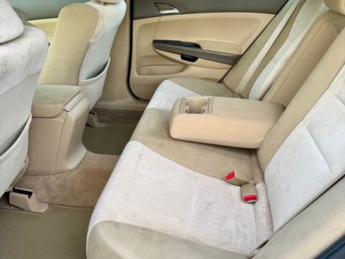 Used 2010 Honda Accord LX image 23