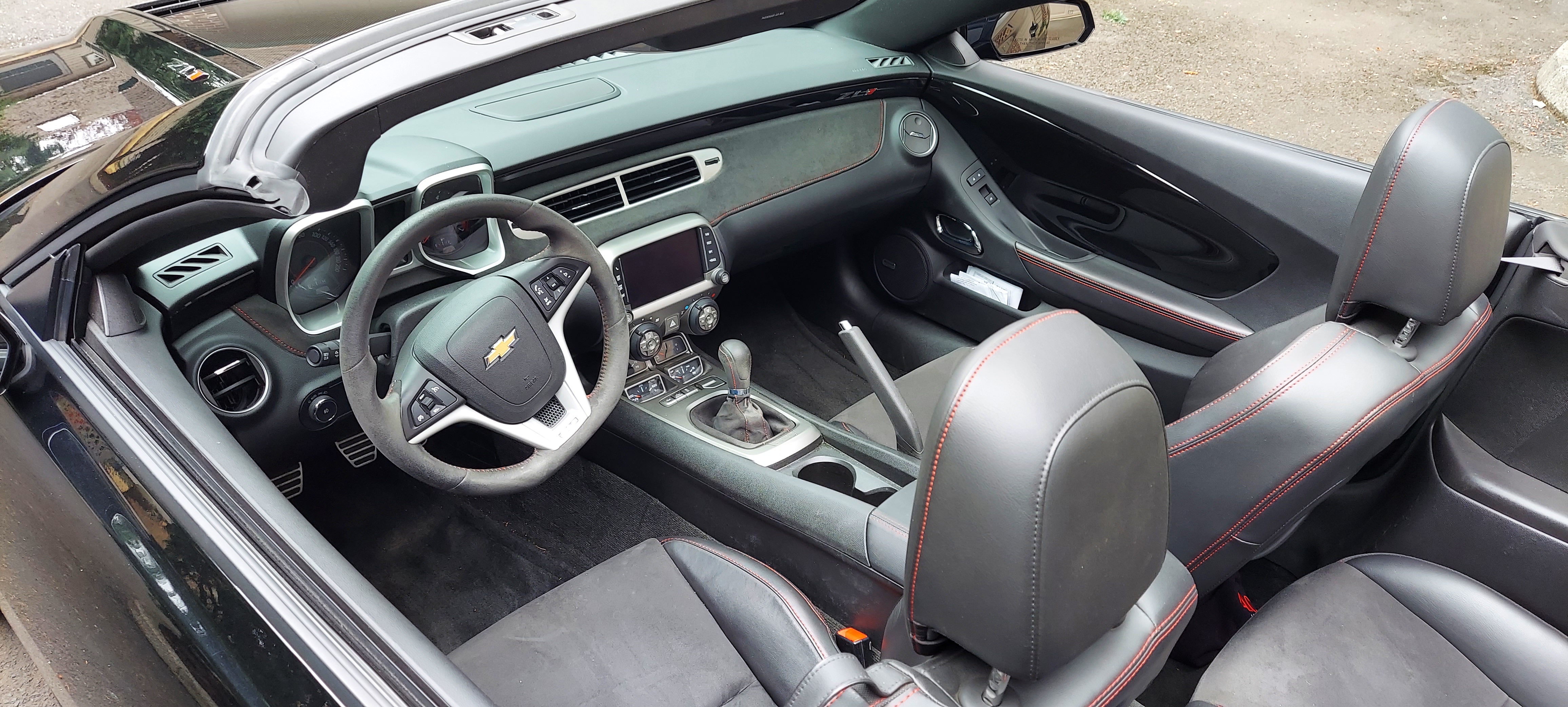 Used 2013 Chevrolet Camaro ZL1 RWD image 17