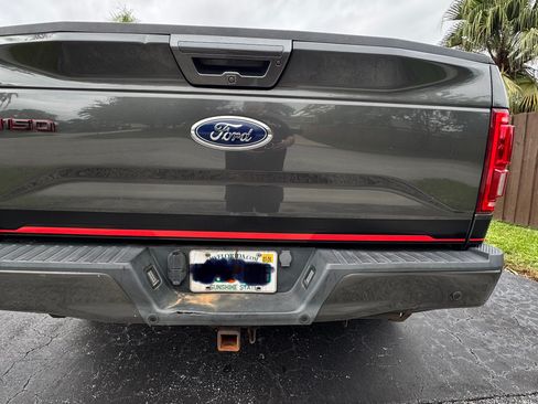 Used 2016 Ford F150 Lariat w/ Equipment Group 502A Luxury image 6