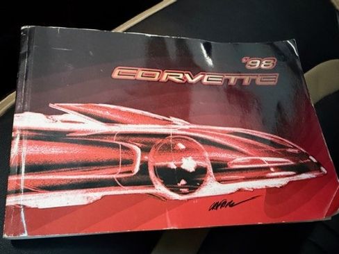 Used 1998 Chevrolet Corvette Coupe w/ Memory Pkg RWD image 6