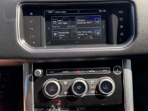 Used 2016 Land Rover Range Rover Sport HSE image 25