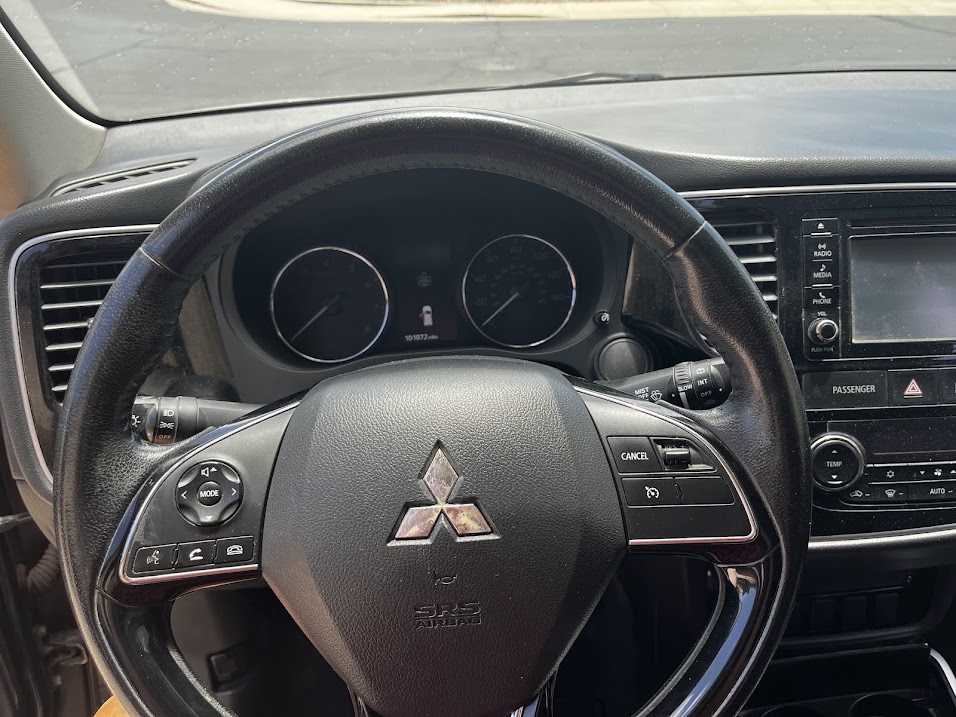 Used 2017 Mitsubishi Outlander ES FWD image 6