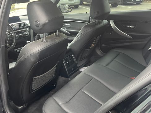 Used 2018 BMW 330e image 8