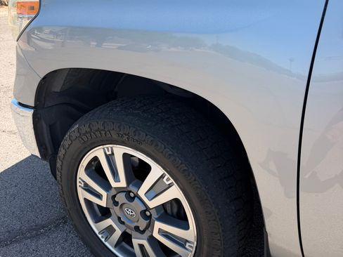 Used 2019 Toyota Tundra 1794 Edition AWD/4WD image 15