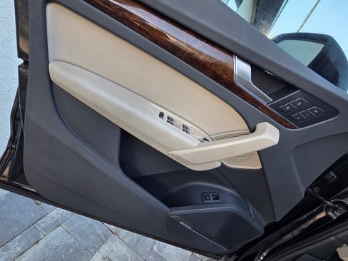 Used 2018 Audi Q5 2.0T Premium Plus w/ Premium Plus Package image 22