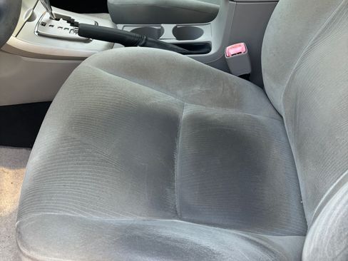 Used 2013 Toyota Corolla LE image 13