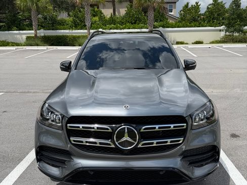 Used 2022 Mercedes-Benz GLS 450 4MATIC image 4