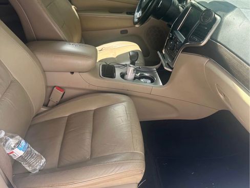 Used 2014 Jeep Grand Cherokee Limited RWD image 9