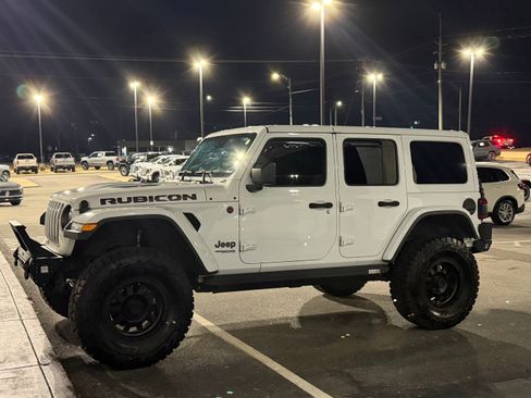 Used 2019 Jeep Wrangler Unlimited Rubicon AWD/4WD image 1
