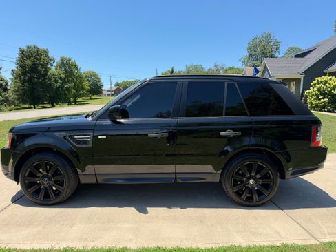 Used 2011 Land Rover Range Rover Sport HSE LUX AWD/4WD image 2