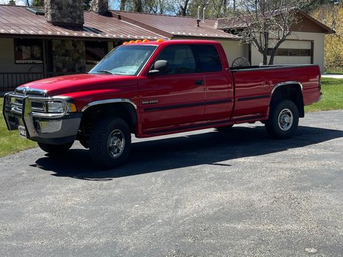 Used 1999 Dodge Ram 2500 Truck 4x4 Quad Cab image 4