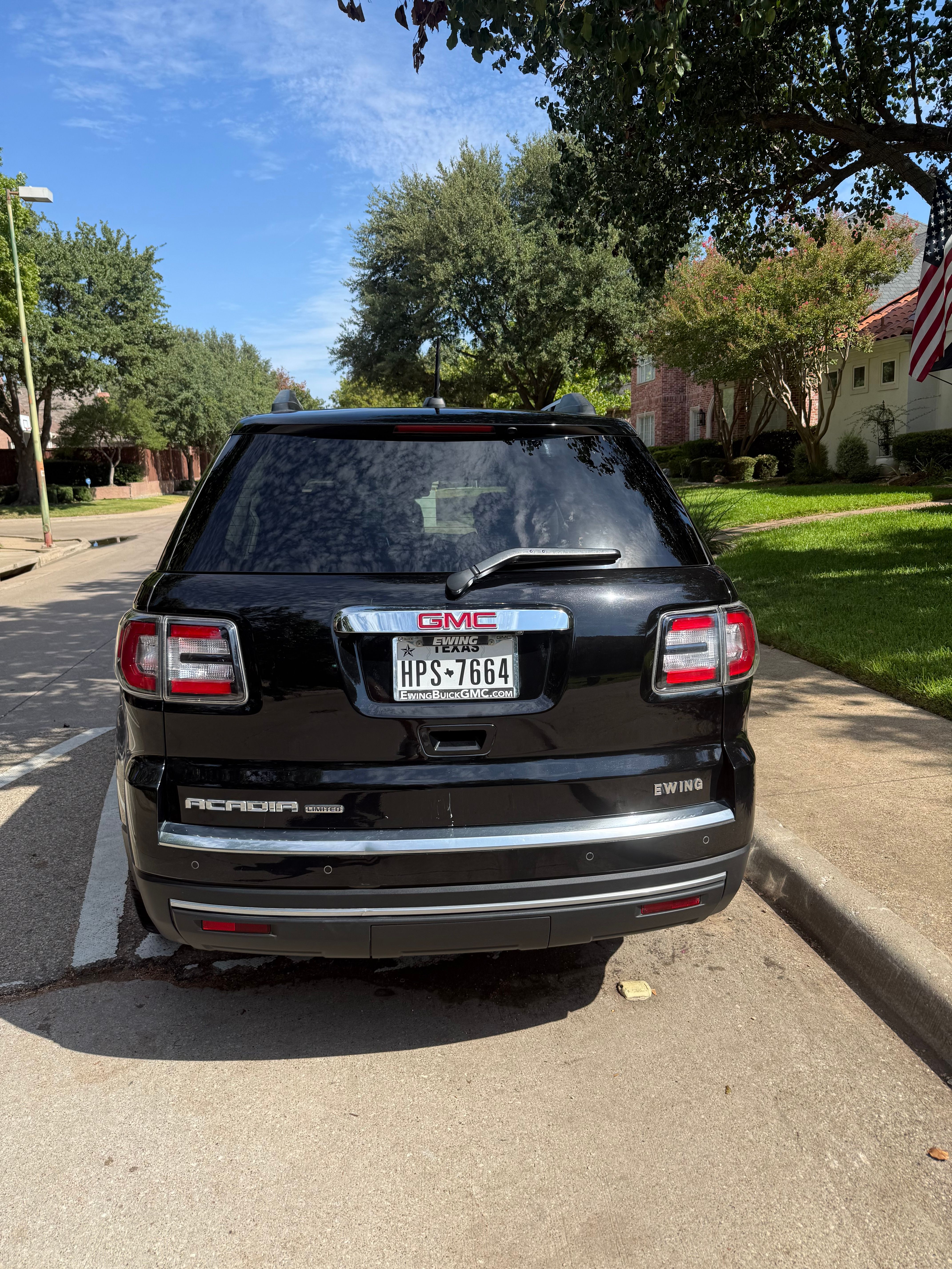 Used 2017 GMC Acadia Limited SLT FWD image 4