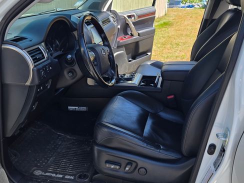 Used 2018 Lexus GX 460 Luxury image 15