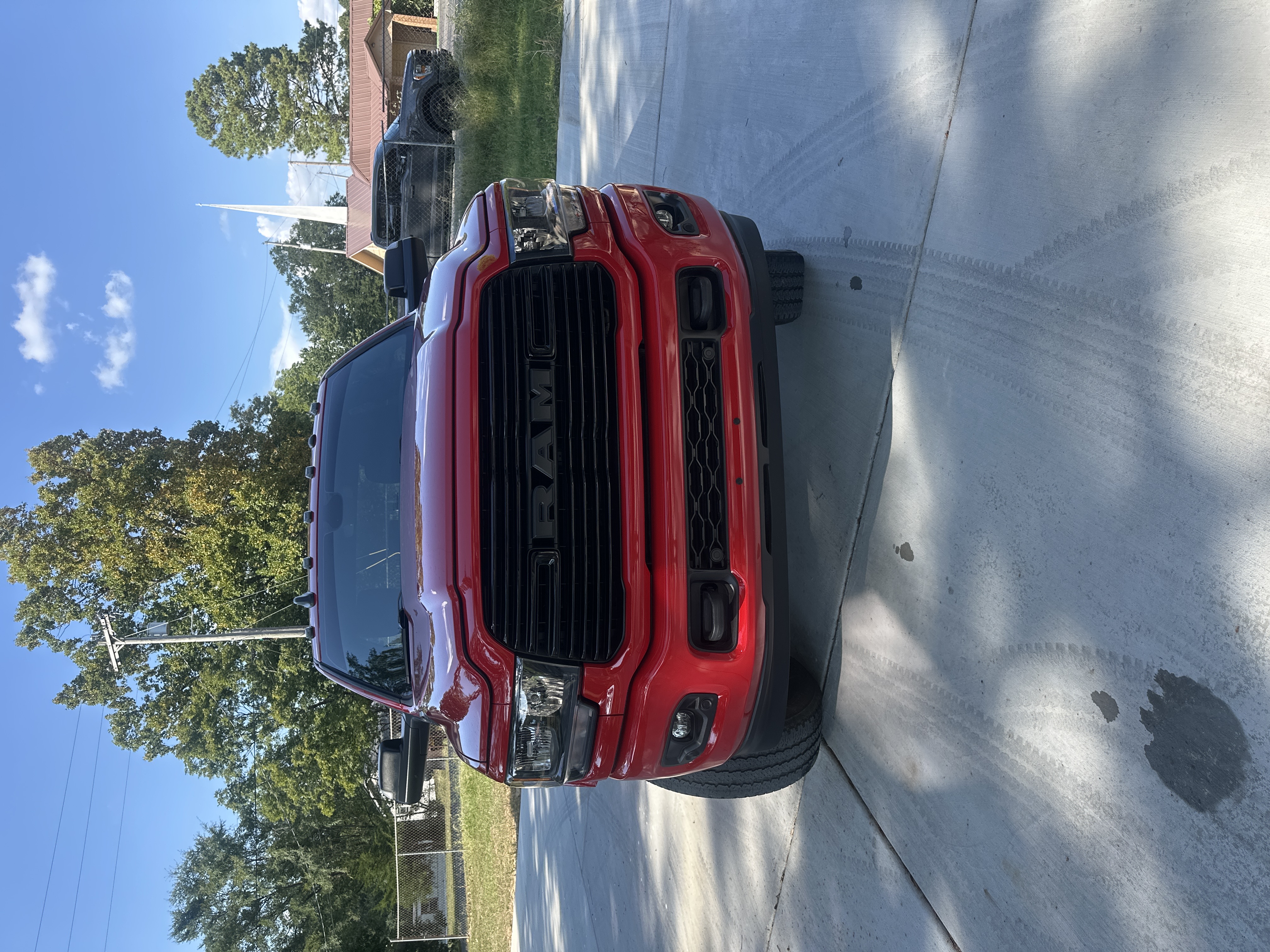 Used 2019 RAM 2500 Big Horn w/ Night Edition AWD/4WD image 1