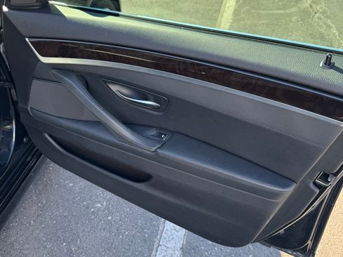 Used 2013 BMW 535i xDrive Sedan image 22