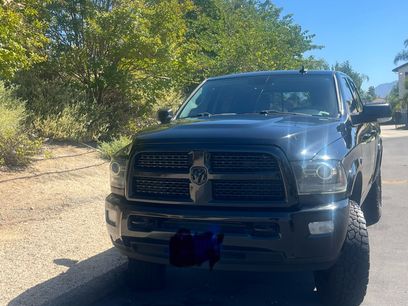 Used 2014 RAM 2500 Laramie w/ Black Appearance Group