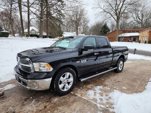 Used 2018 RAM 1500 Big Horn image 1