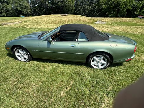 Used 1999 Jaguar XK8 Convertible image 8