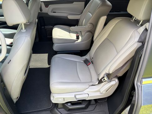 Used 2019 Honda Odyssey EX-L image 12