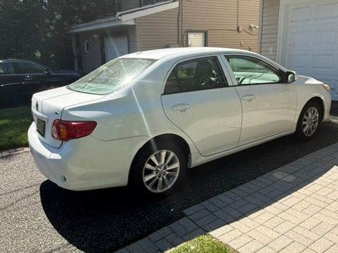 Used 2009 Toyota Corolla LE FWD image 10