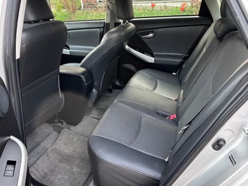 Used 2012 Toyota Prius Four image 10