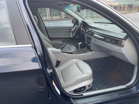 Used 2008 BMW 335xi 335xi Sedan 4D image 12