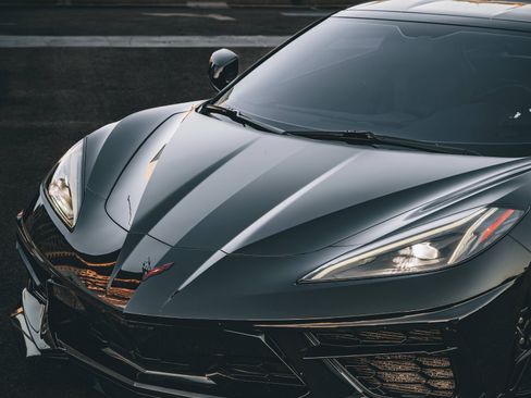 Used 2020 Chevrolet Corvette Stingray Coupe w/ 1LT image 8