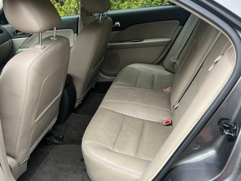 Used 2012 Ford Fusion SEL image 8
