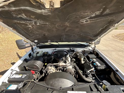 Used 1998 Chevrolet Silverado 1500 4x4 Regular Cab w/ Preferred Equipment Group 2 image 32