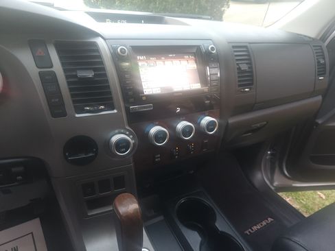 Used 2011 Toyota Tundra Limited image 24