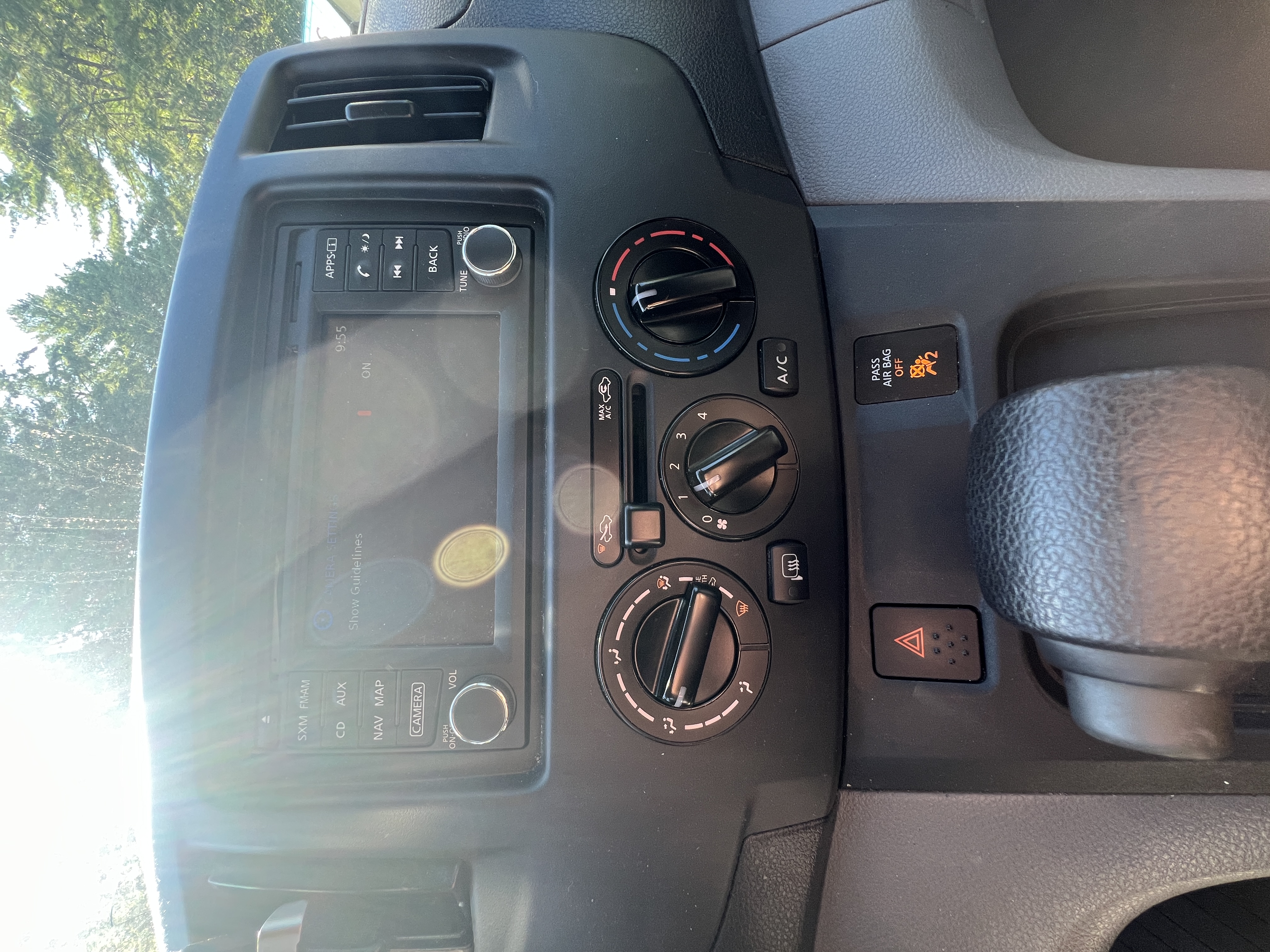 Used 2019 Nissan NV200 SV w/ Navigation Package FWD image 12