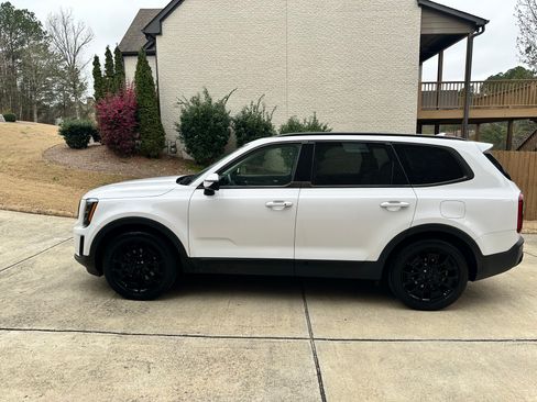 Used 2021 Kia Telluride EX w/ EX Premium Package image 1