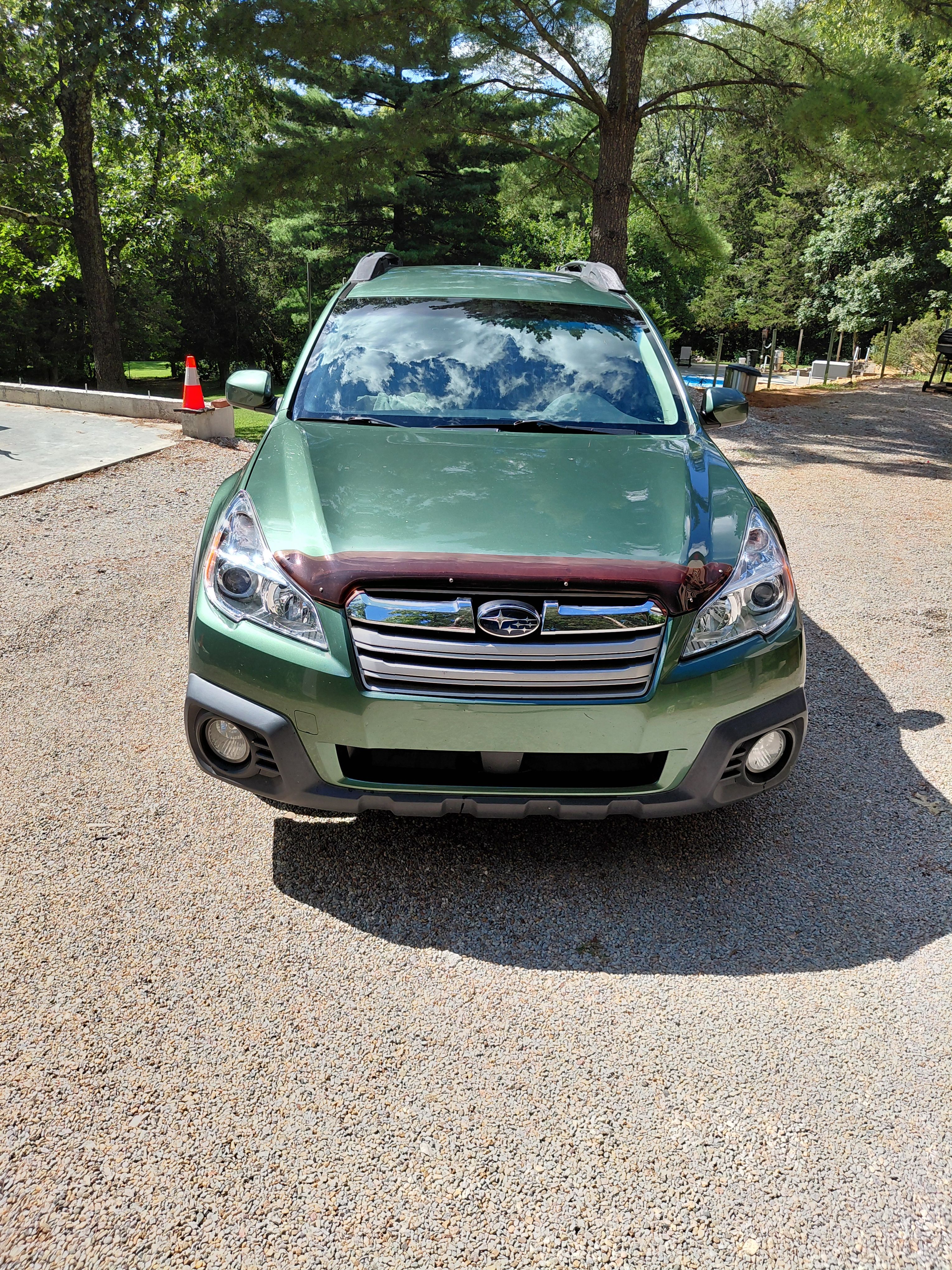 Used 2014 Subaru Outback 2.5i Premium AWD/4WD image 6