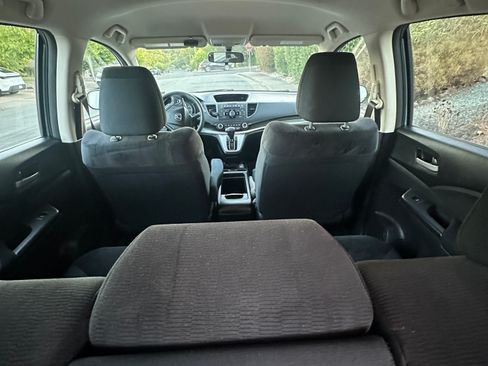 Used 2014 Honda CR-V LX image 12