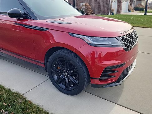 Used 2020 Land Rover Range Rover Velar R-Dynamic S image 1