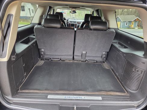 Used 2008 GMC Yukon XL Denali image 11