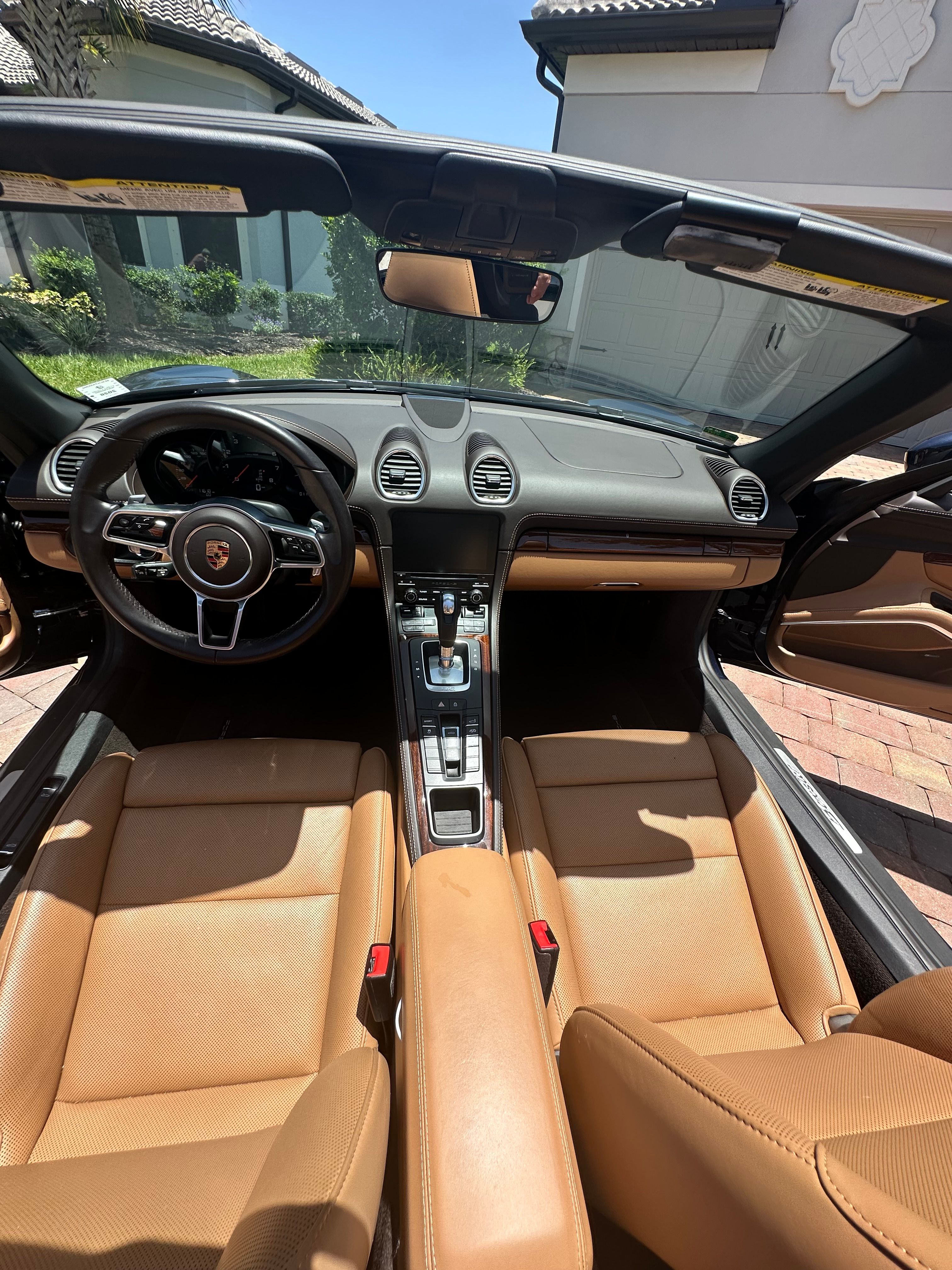 Used 2019 Porsche 718 Boxster RWD image 15