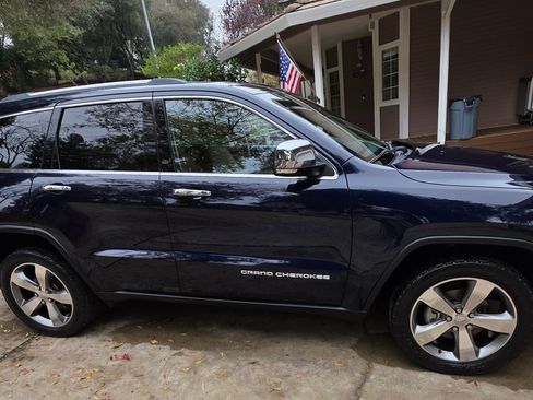 Used 2016 Jeep Grand Cherokee Limited image 5