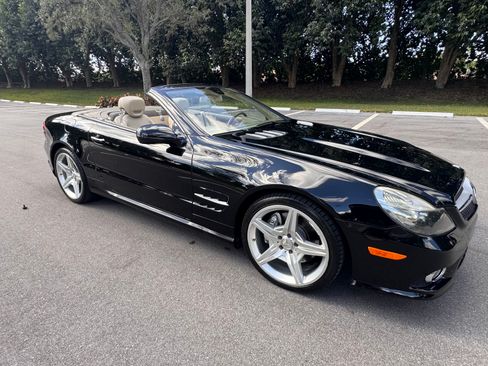 Used 2009 Mercedes-Benz SL 550 image 1
