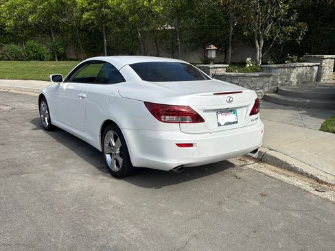 Used 2012 Lexus IS 350C w/ Luxury Pkg RWD image 5