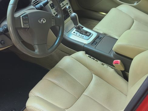 Used 2005 INFINITI G35 x Sedan image 8