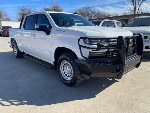 Used 2020 Chevrolet Silverado 1500 LT w/ Convenience Package image 1