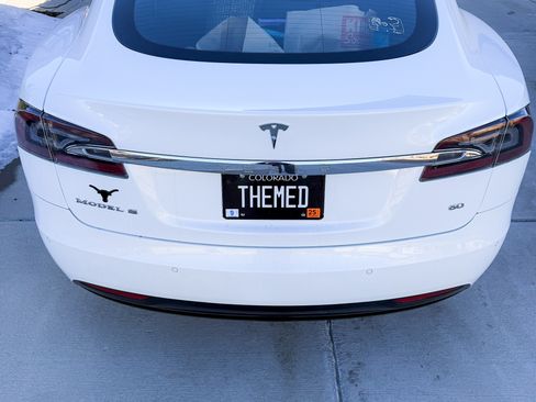 Used 2016 Tesla Model S 70 image 9