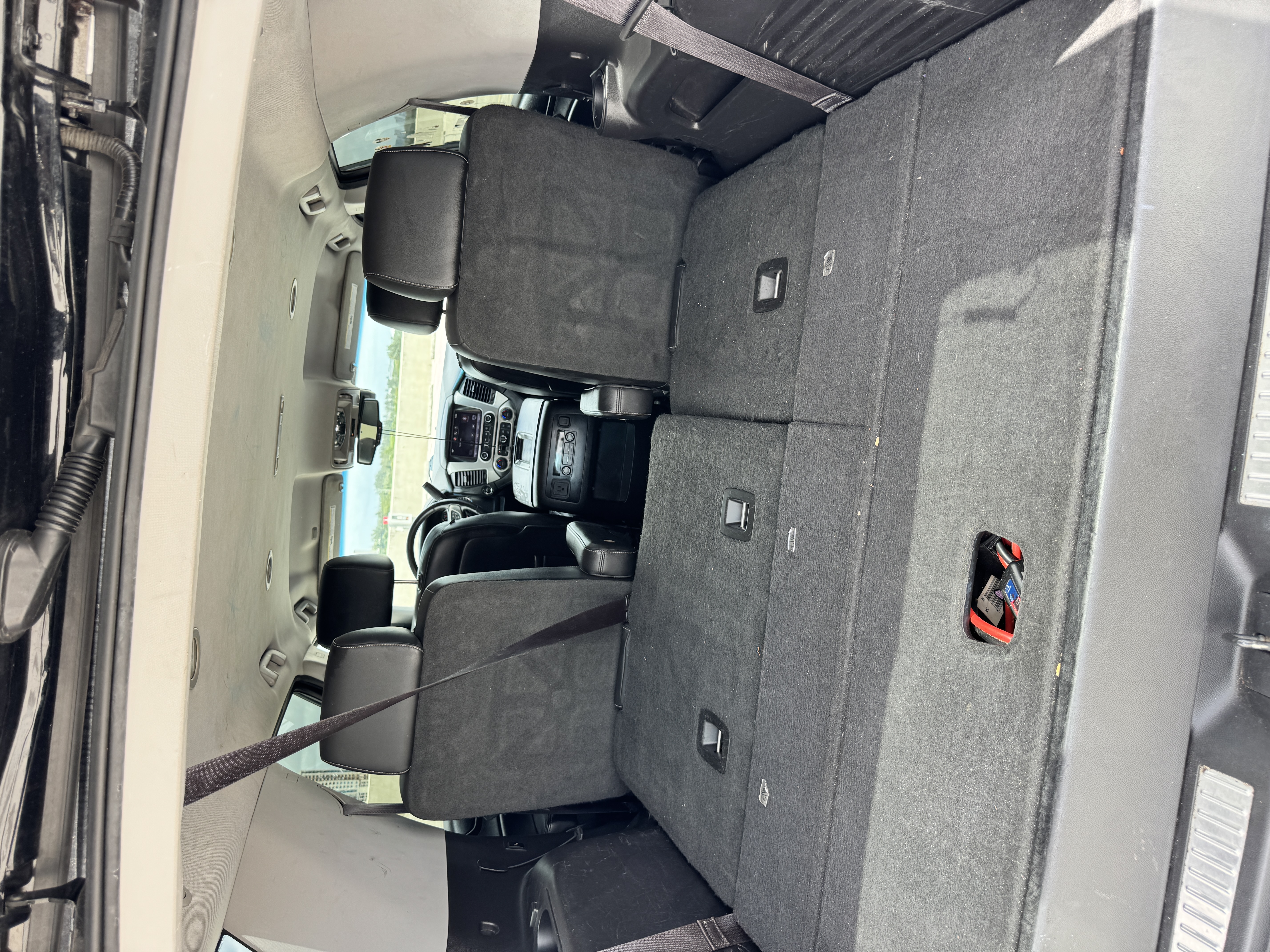 Used 2015 GMC Yukon SLT RWD image 15