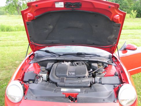 Used 2002 Ford Thunderbird RWD image 25